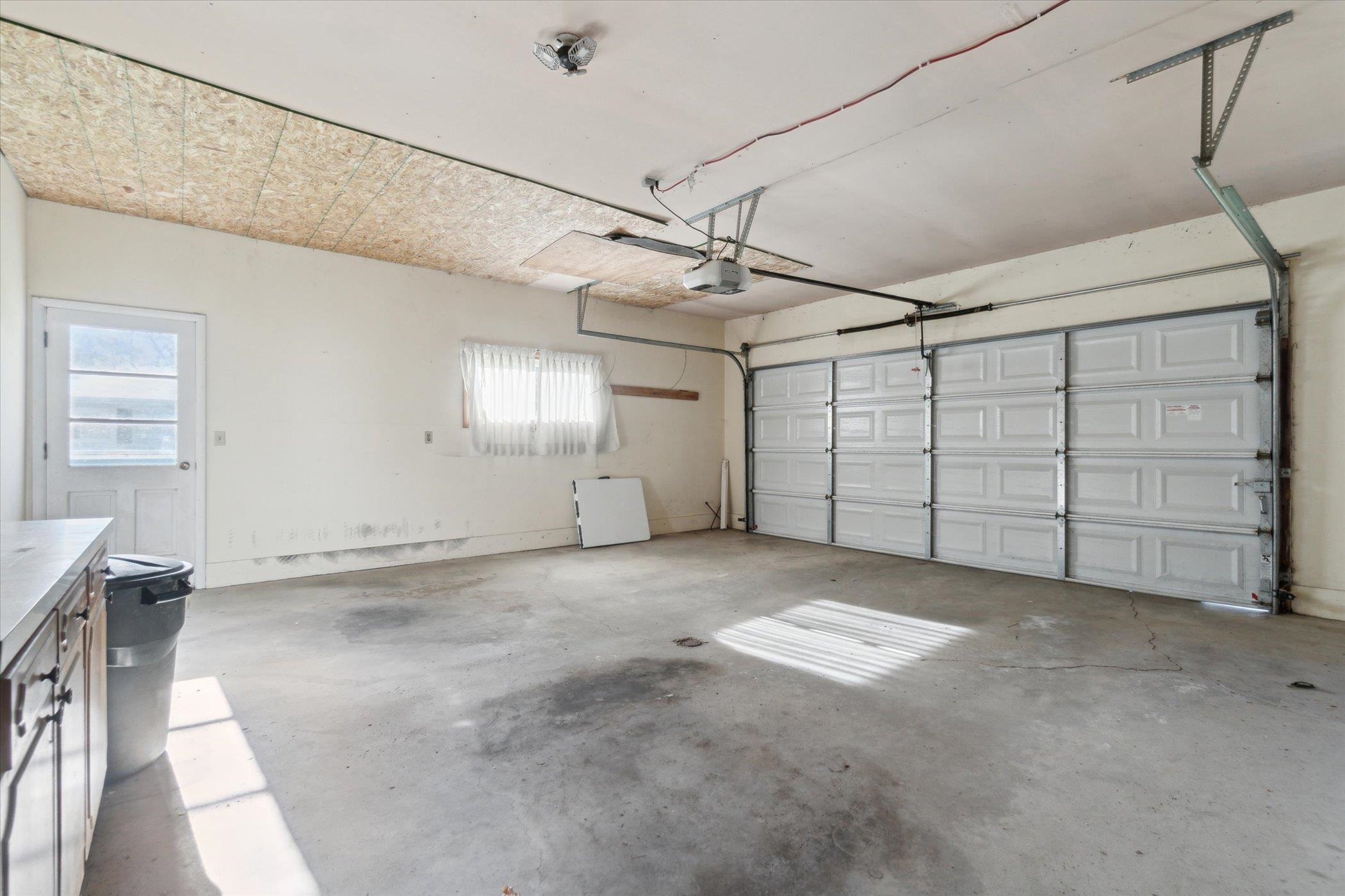 178 West Henderson Road Owosso, MI 48867 - Photo 37 of 71 50174559-d3c0b507-7eb9-4675-a6dd-b9ac44af964d.JPG