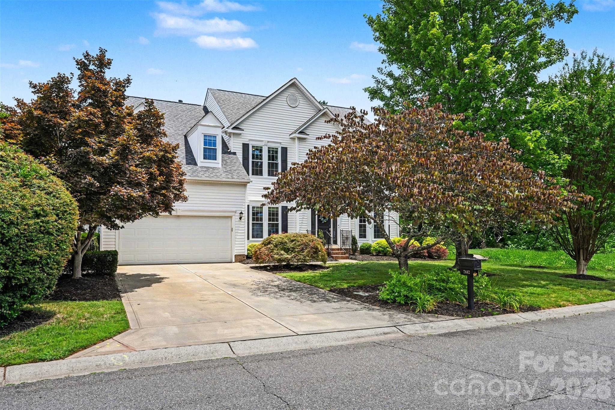 2442 Smith Cove Road Denver, NC 28037 - Photo 3 of 48