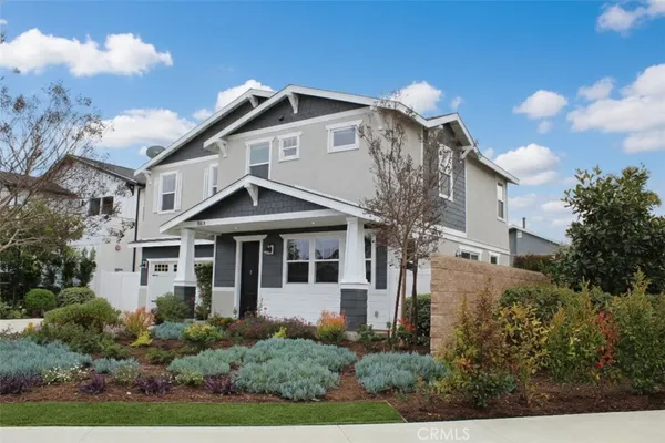$2,590,000 | 155-unit A East 21st Street, Costa Mesa, CA 92627