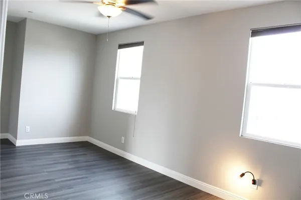 $2,590,000 | 155-unit A East 21st Street, Costa Mesa, CA 92627