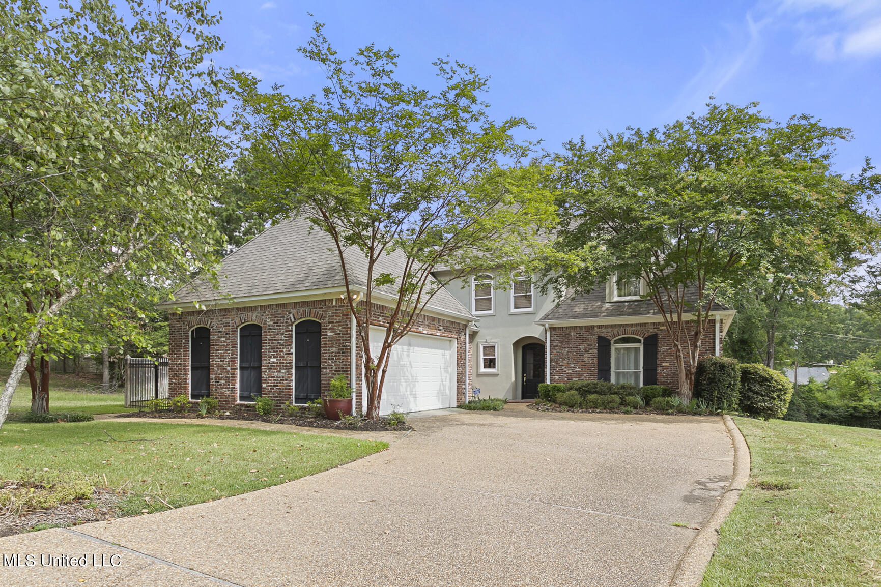 161 Overlook Pointe Drive Ridgeland, MS 39157 - Photo 1 of 35 161 Overlook Point