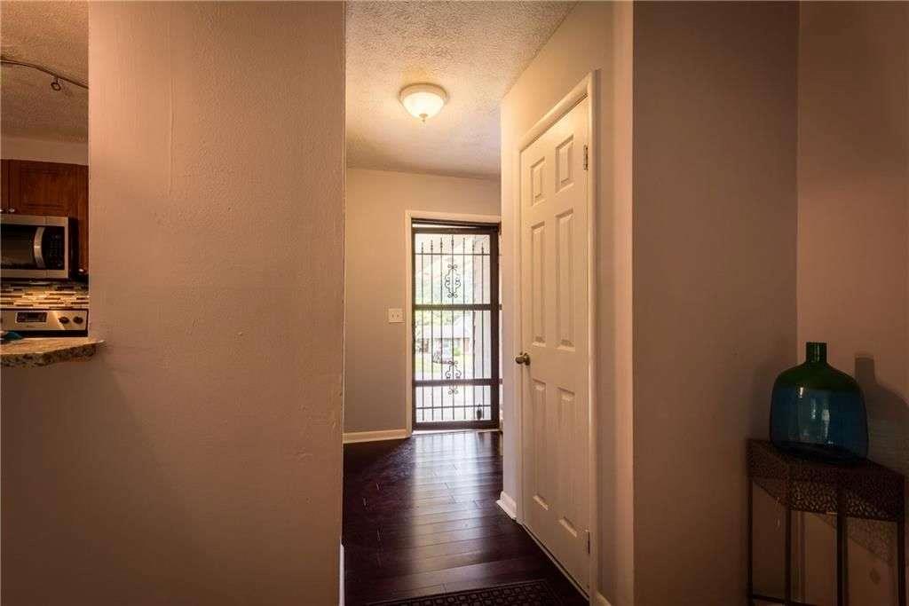 4224 Cottage Lane Conley, GA 30288 - Photo 10 of 28 Gallery Image 10