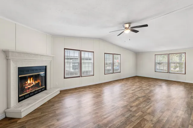 $159,000 | 950 West Woodland Shores Drive, Point Blank, TX 77364