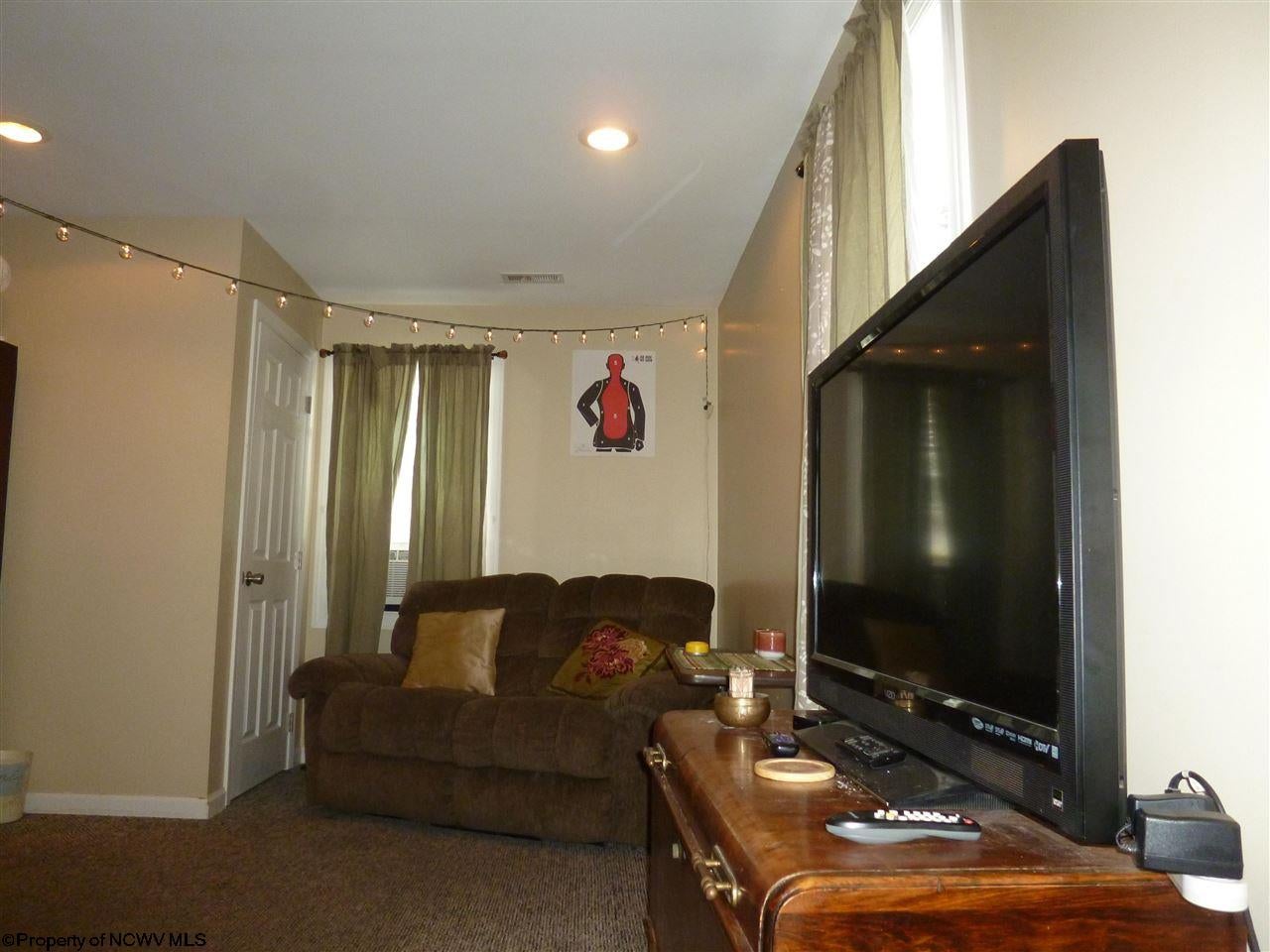 1265 Bunner Ridge Road Fairmont, WV 26554 - Photo 6 of 26 Gallery Image 6