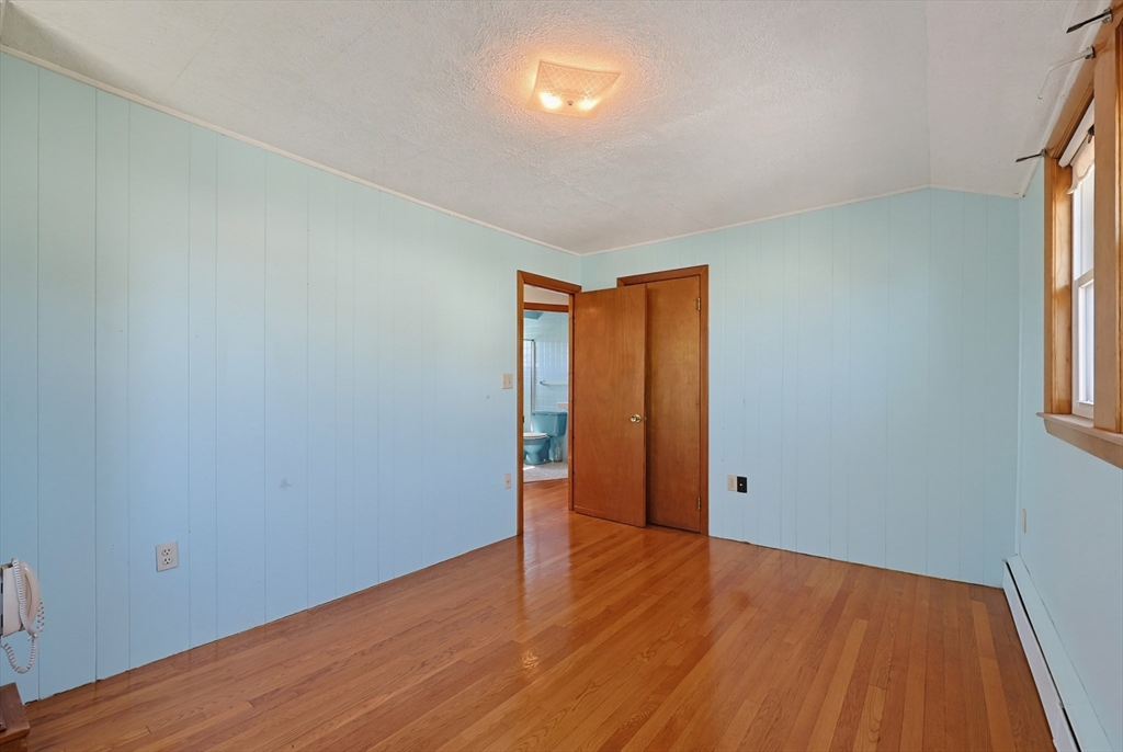 24 Poplar Road Quincy, MA 02169 - Photo 12 of 25