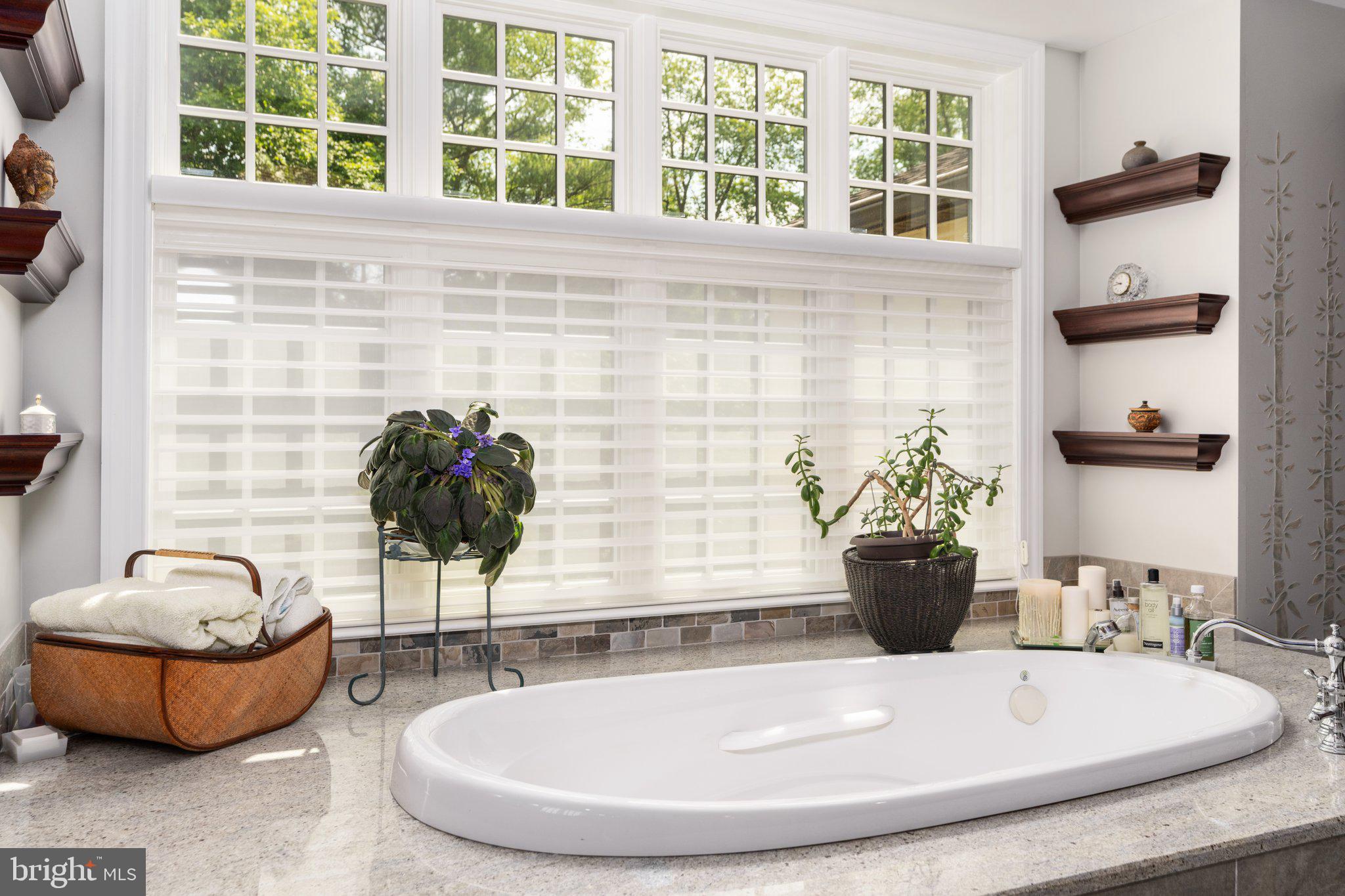 986 Culti Packer Road Yardley, PA 19067 - Photo 6 of 78 Gallery Image 6
