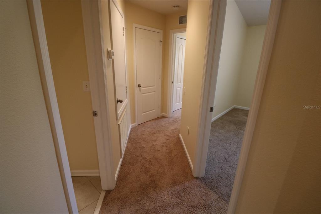10165 Haverhill Ridge Drive Riverview, FL 33578 - Photo 27 of 33 a view of hallway with shower