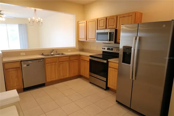 $2,100 | 10165 Haverhill Ridge Drive, Riverview, FL 33578