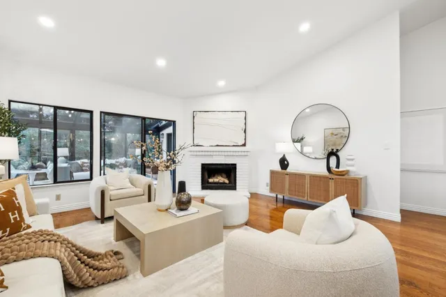 $1,849,000 | 1637 Toyon Court, San Mateo, CA 94403