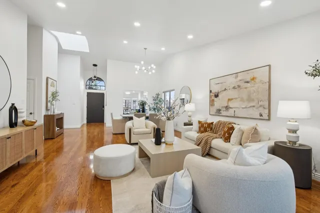 $1,849,000 | 1637 Toyon Court, San Mateo, CA 94403