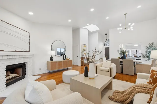 $1,849,000 | 1637 Toyon Court, San Mateo, CA 94403