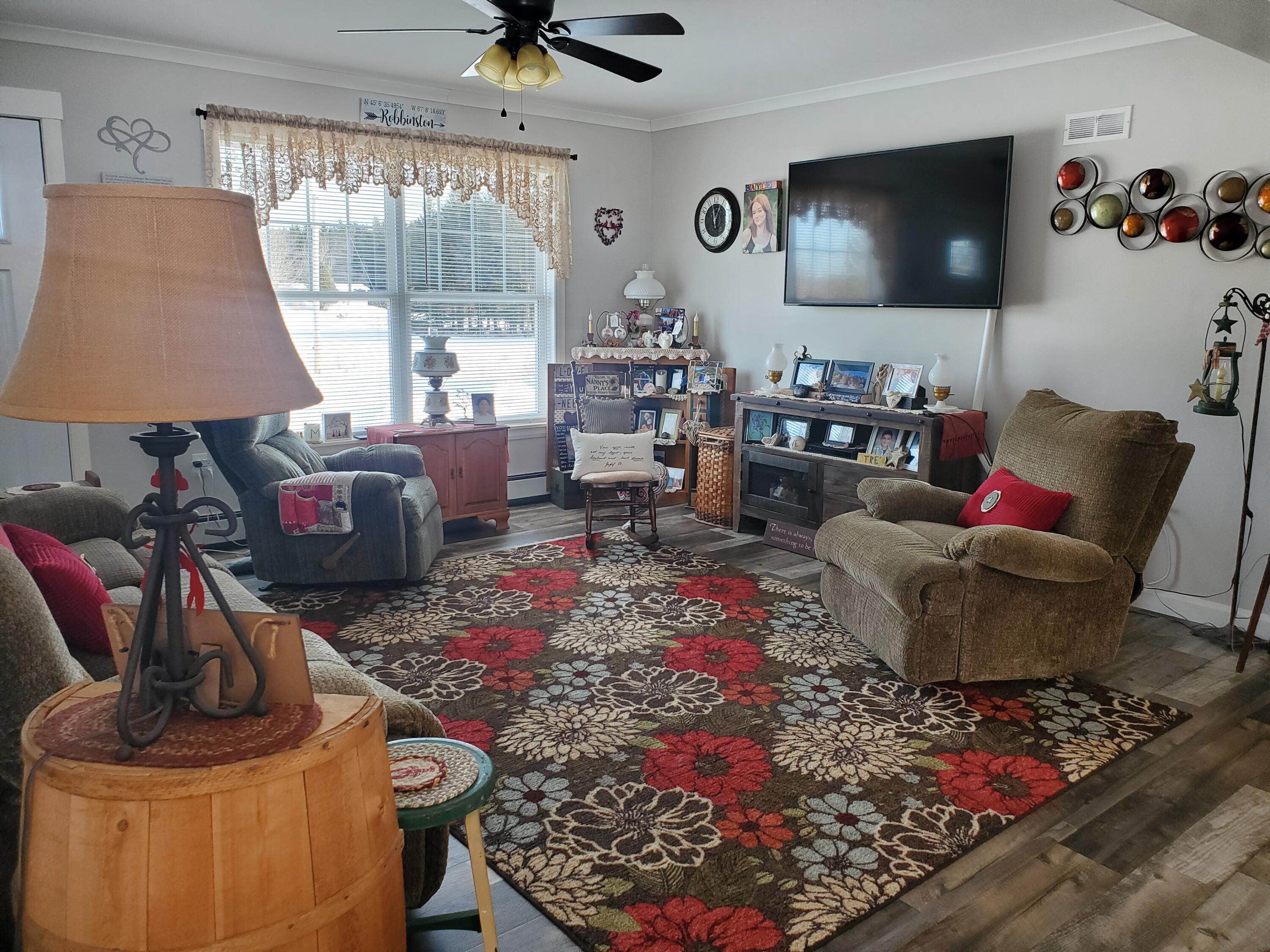 100 Highway 1 Robbinston, ME 04671 - Photo 21 of 64 20250211_130027