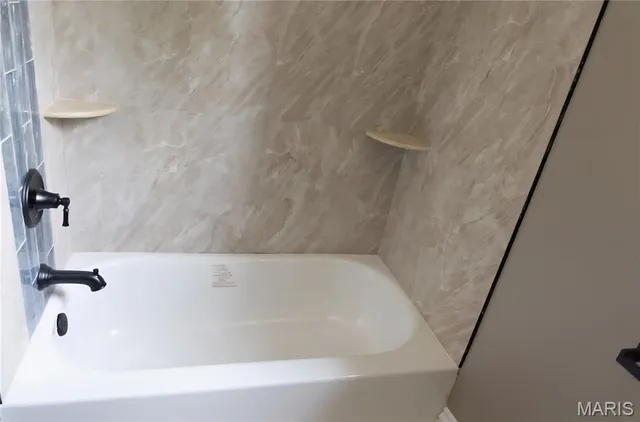 $199,000 | 40 Sunset Court, Pasadena Park, MO 63121