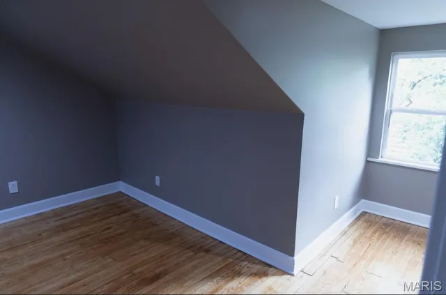 $199,000 | 40 Sunset Court, Pasadena Park, MO 63121