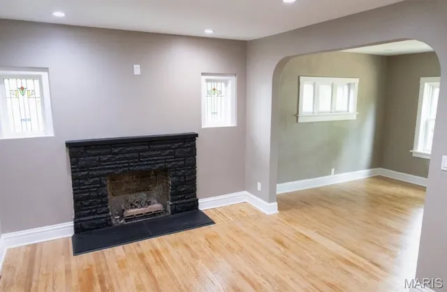 $199,000 | 40 Sunset Court, Pasadena Park, MO 63121