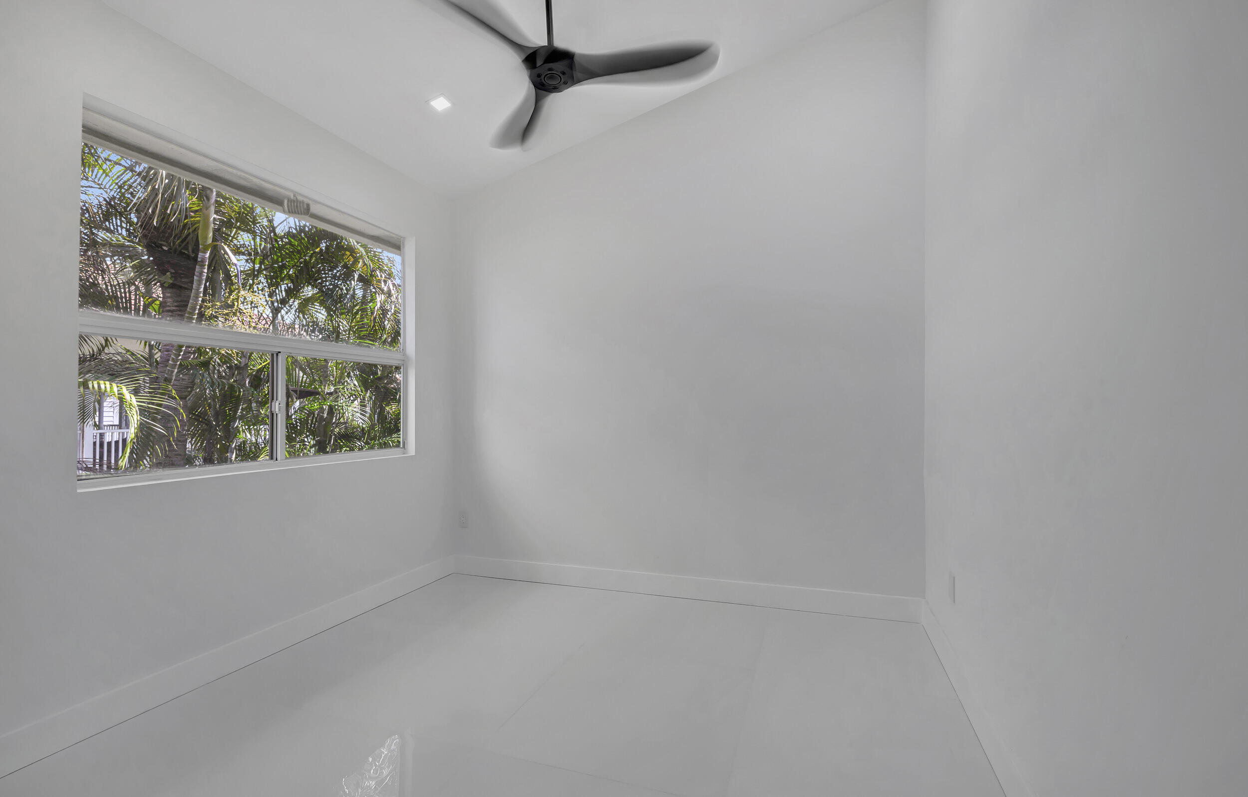 2444 Northwest 59th Street, Unit 1302 Boca Raton, FL 33496 - Photo 33 of 51 32_3w7a2668