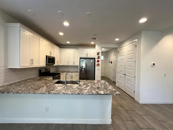 $3,295 | 9408 West Atlantis Way, Tolleson, AZ 85353