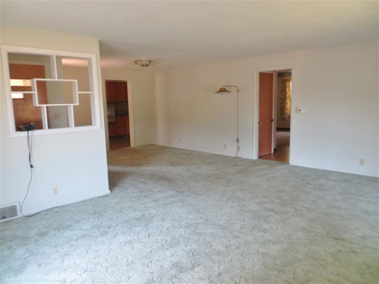 601 Pealer Street Three Rivers, MI 49093 - Photo 11 of 16 Additional Photo