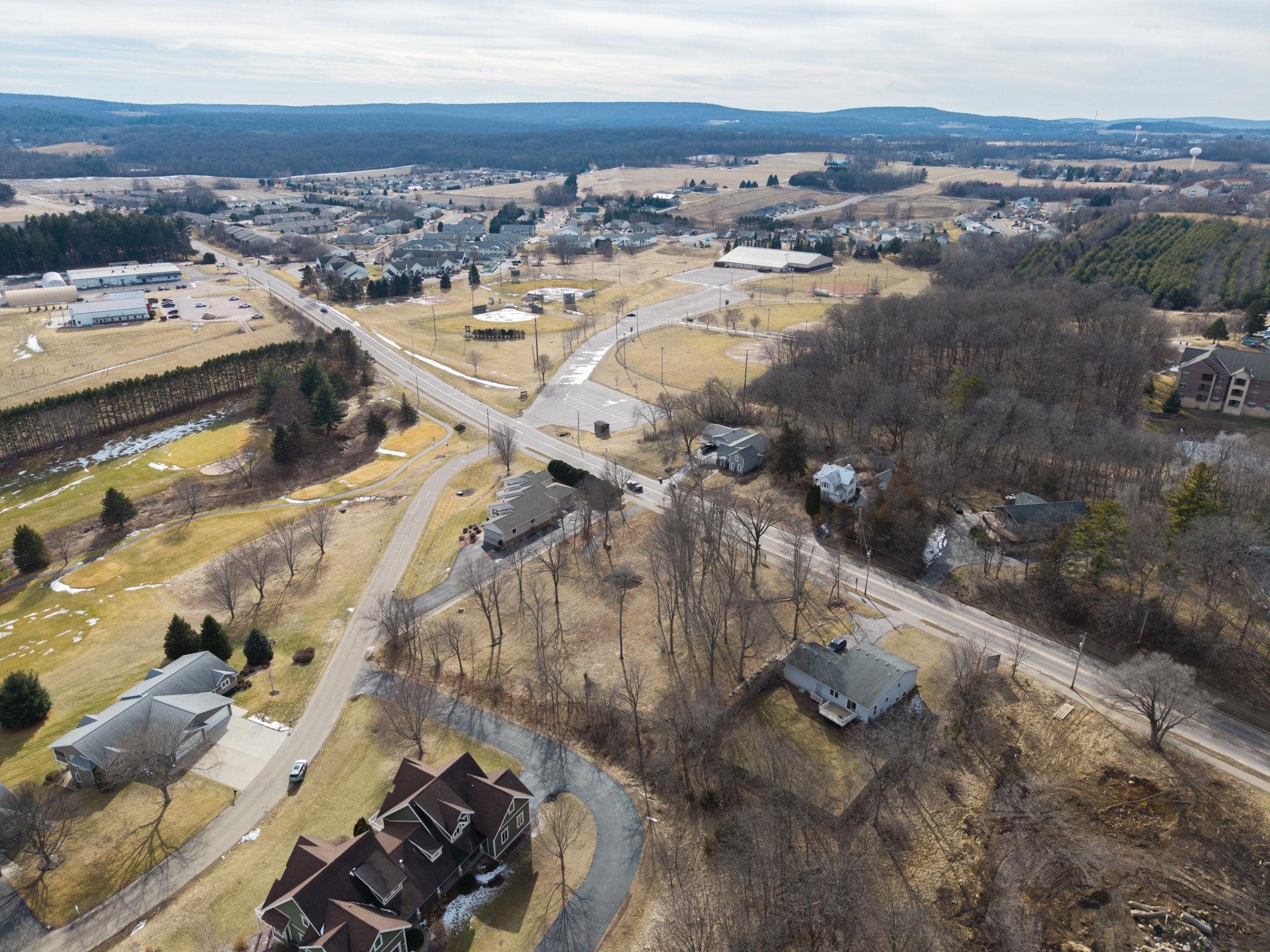 1035 Walnut Street Baraboo, WI 53913 - Photo 7 of 12
