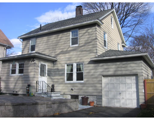 705 Elm Street West Springfield, MA 01089 - Photo 4 of 27 Gallery Image 4