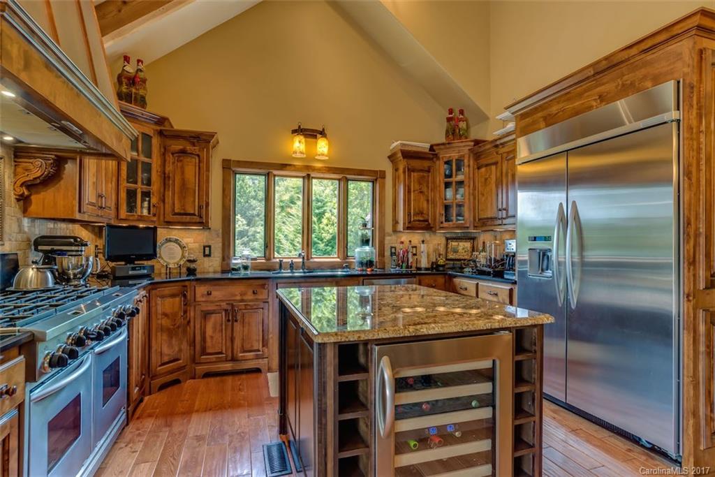394 Rachel Bell Road Mill Spring, NC 28756 - Photo 6 of 24
