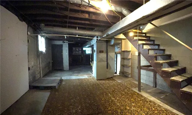 $99,900 | 545-625 Davis Street, Sharon, PA 16146