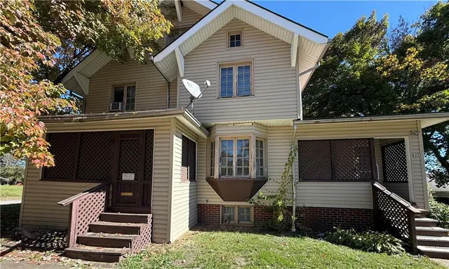 $99,900 | 545-625 Davis Street, Sharon, PA 16146