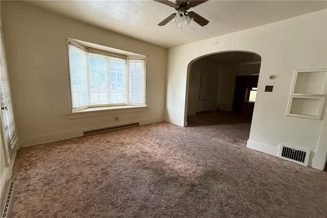 $99,900 | 545-625 Davis Street, Sharon, PA 16146