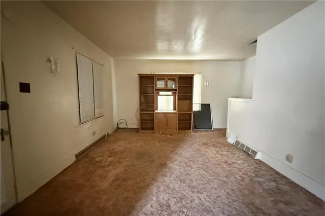 $99,900 | 545-625 Davis Street, Sharon, PA 16146