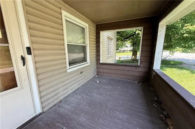 $99,900 | 545-625 Davis Street, Sharon, PA 16146