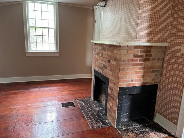 $2,700 | 410 North Main Street, Canandaigua City, NY 14424