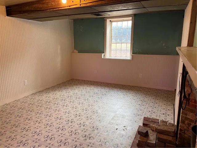 $2,700 | 410 North Main Street, Canandaigua City, NY 14424