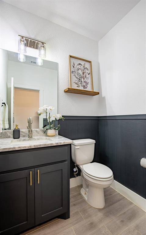 111 Bluegrass Trail Springtown, TX 76082 - Photo 25 of 37 Half bath off garage entry.