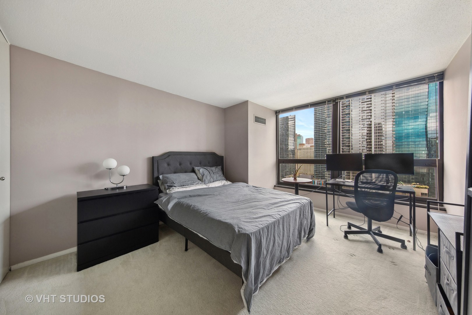 360 East Randolph Street, Unit 2207 Chicago, IL 60601 - Photo 16 of 29