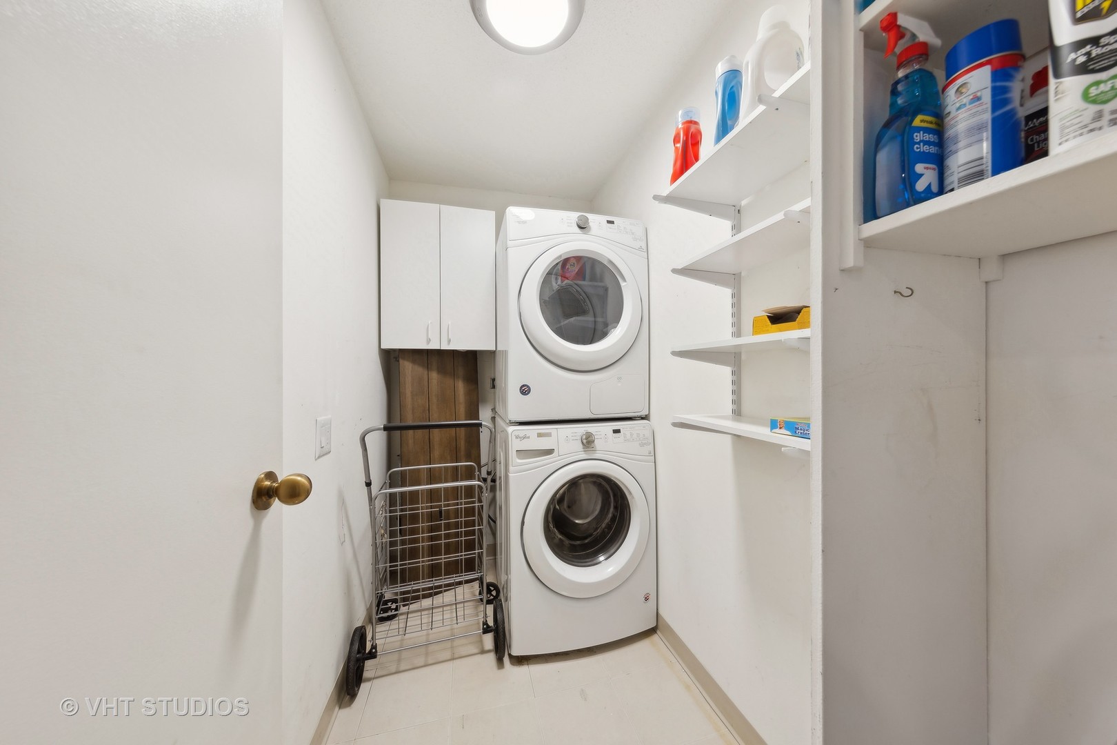 360 East Randolph Street, Unit 2207 Chicago, IL 60601 - Photo 19 of 29