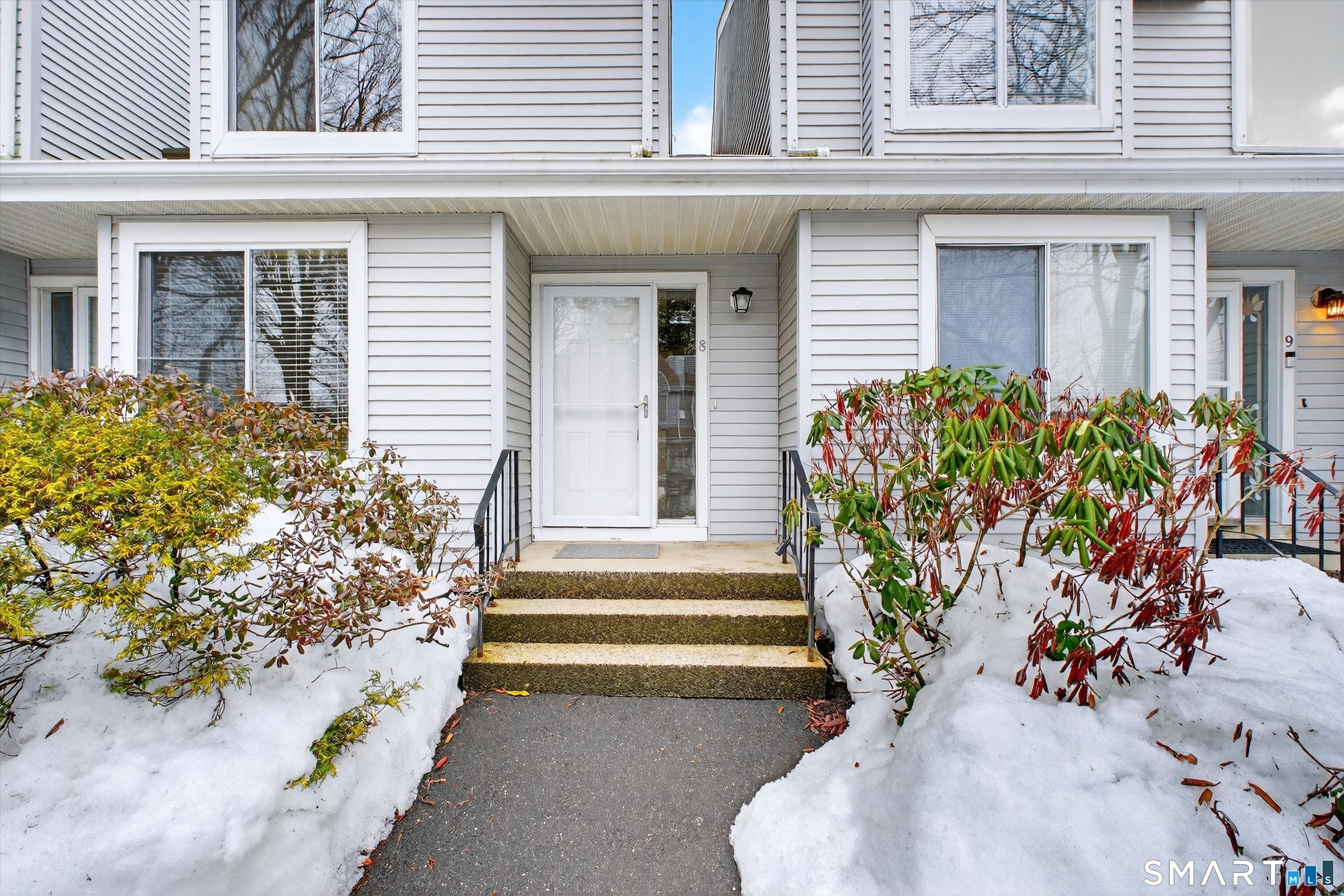 20 East Pembroke Road, Unit 8 Danbury, CT 06811 - Photo 2 of 23 front view of a house