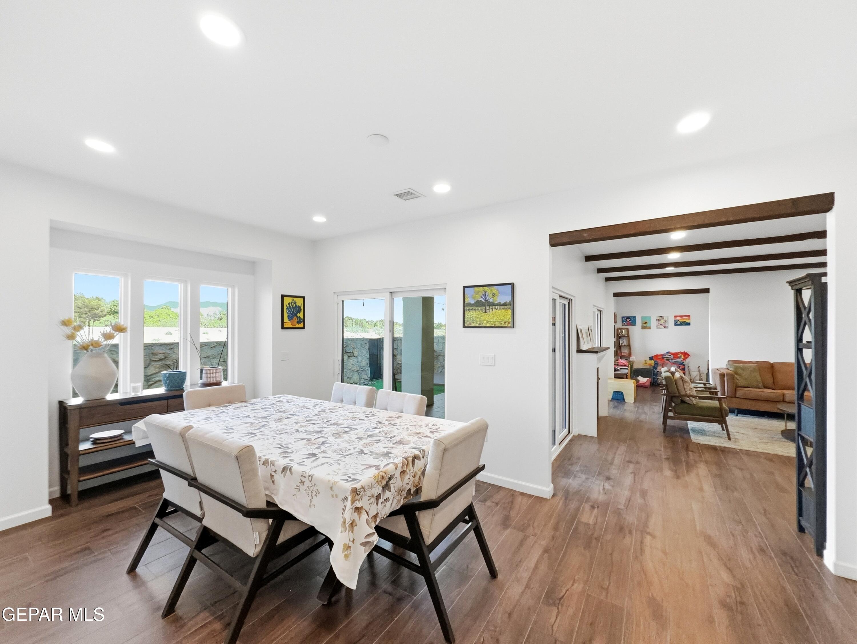 871 Country Club Road, Unit 5B El Paso, TX 79932 - Photo 13 of 52 image00024