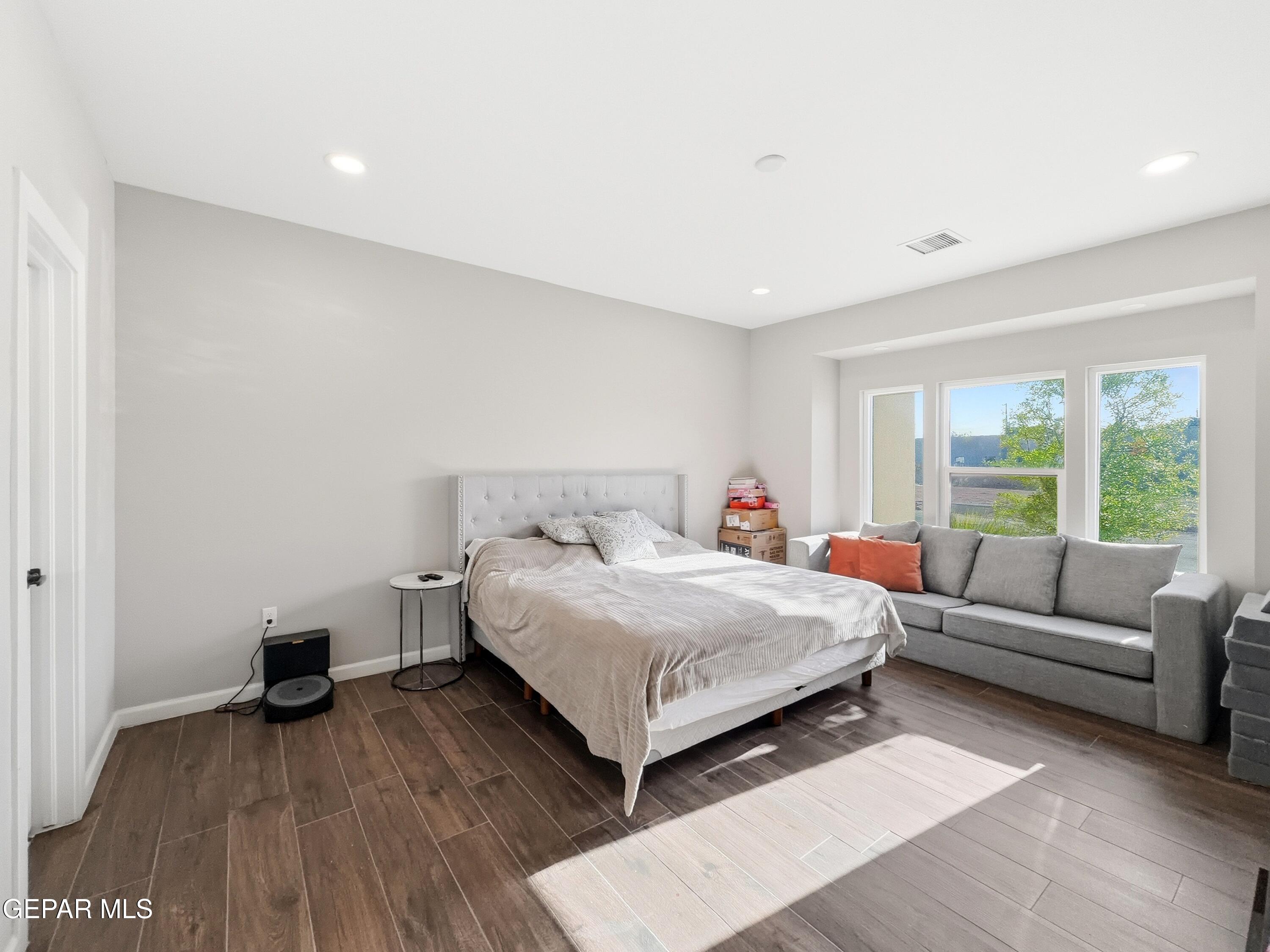 871 Country Club Road, Unit 5B El Paso, TX 79932 - Photo 30 of 52 image00013