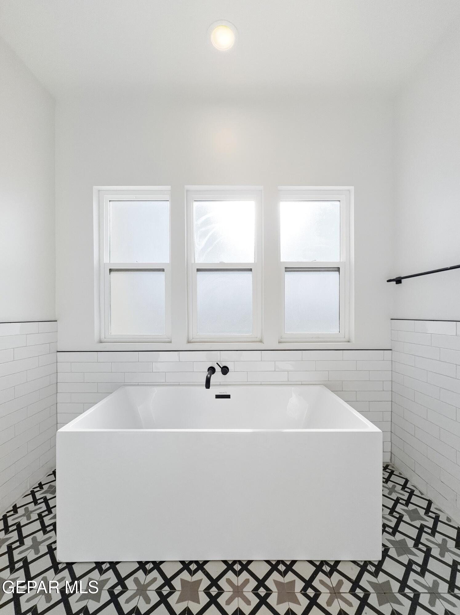 871 Country Club Road, Unit 5B El Paso, TX 79932 - Photo 41 of 52 image00043