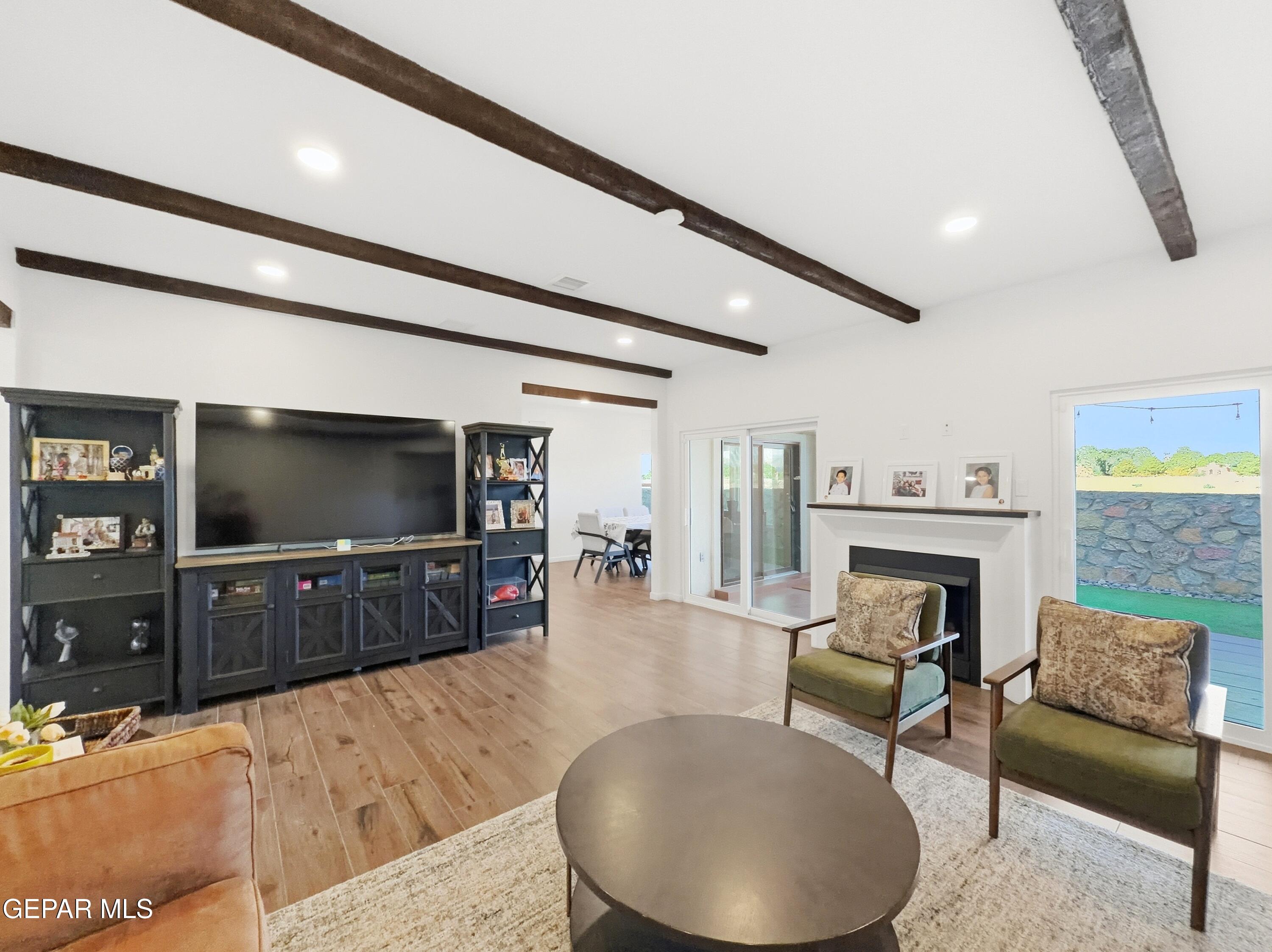 871 Country Club Road, Unit 5B El Paso, TX 79932 - Photo 7 of 52 image00027