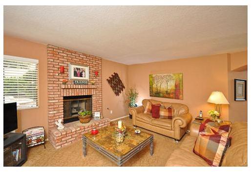 768 Fieldstone Lane Encinitas, CA 92024 - Photo 5 of 14 Family Room
