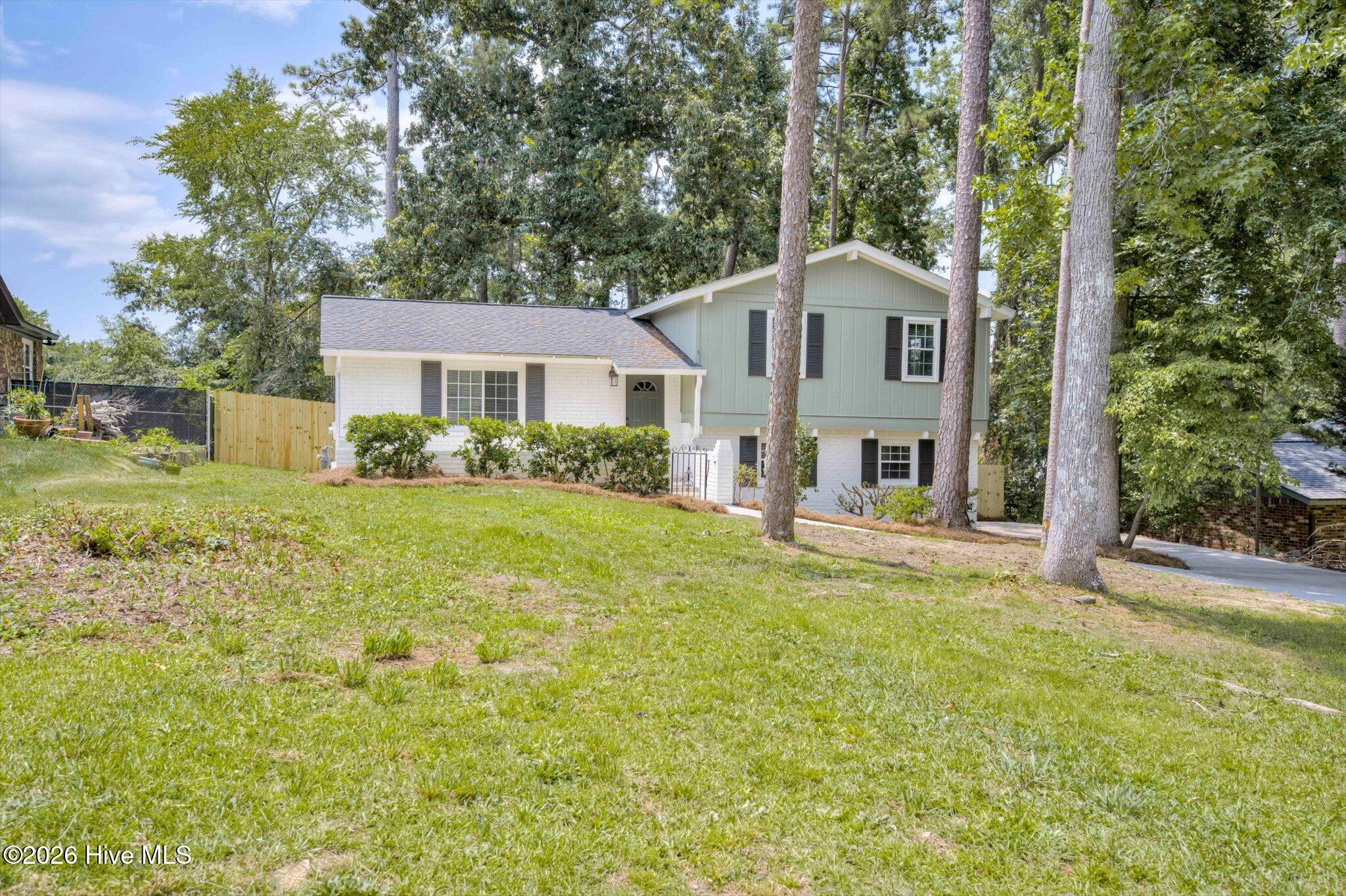 4570 Colonial Road Martinez, GA 30907 - Photo 2 of 36