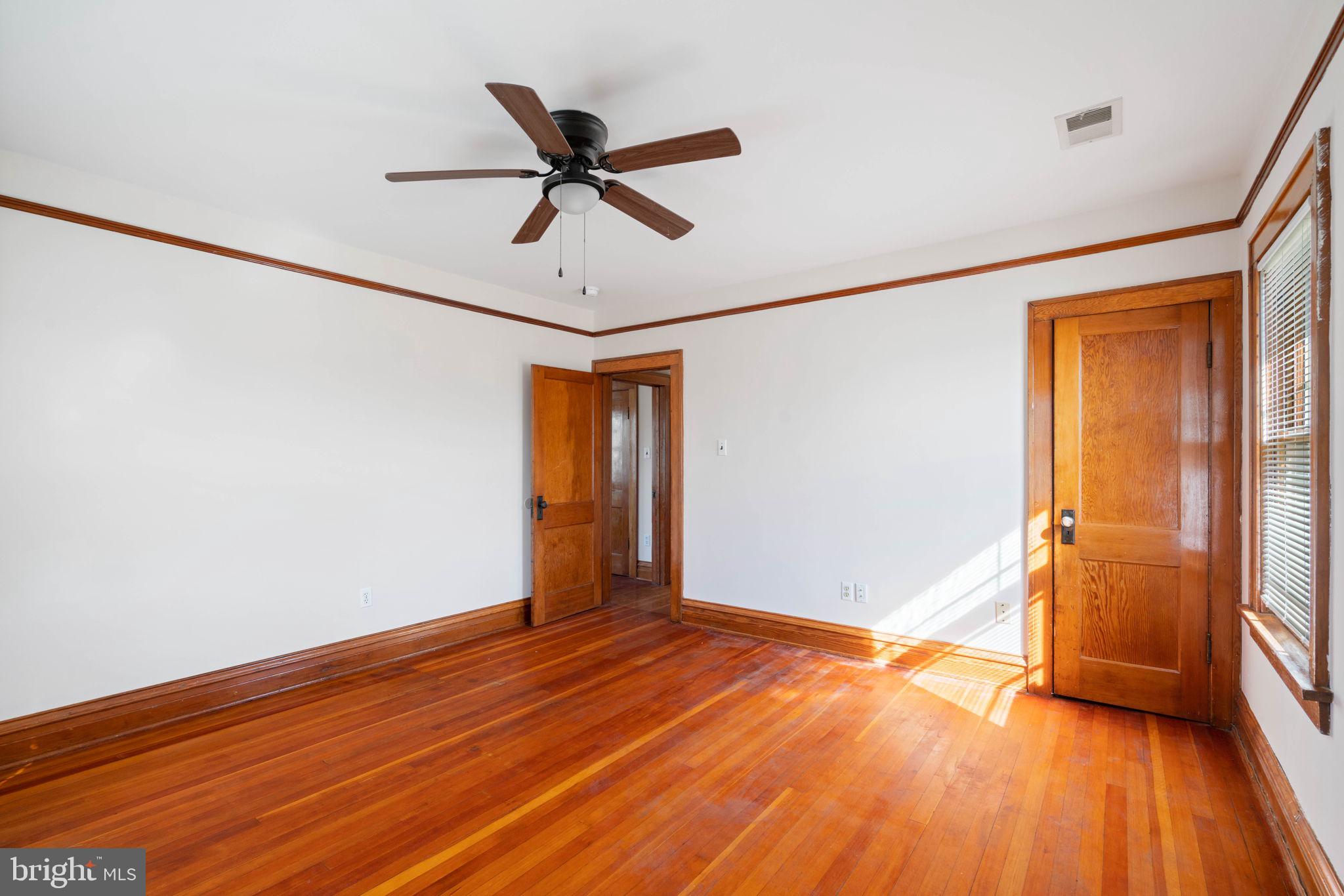 10706 Livingston Road Fort Washington, MD 20744 - Photo 22 of 42 Bedroom