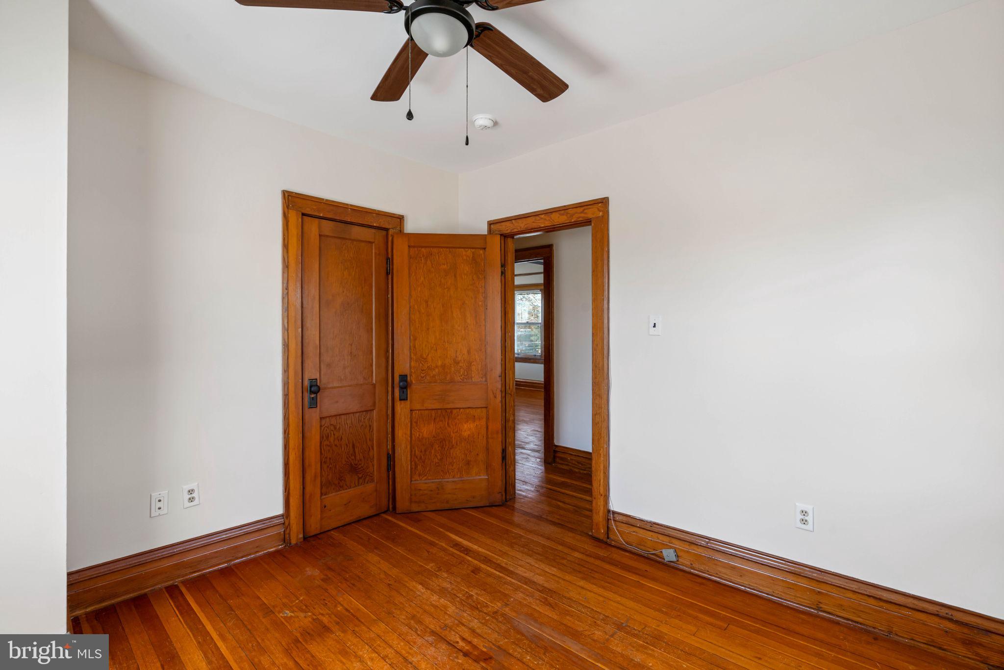 10706 Livingston Road Fort Washington, MD 20744 - Photo 25 of 42 Bedroom