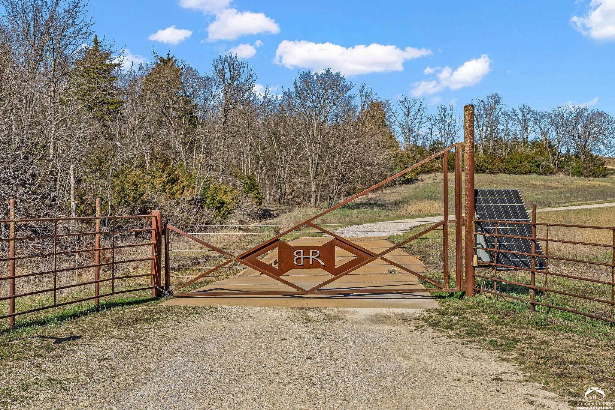 374 North 750 Road Overbrook, KS 66524 - Photo 4 of 60