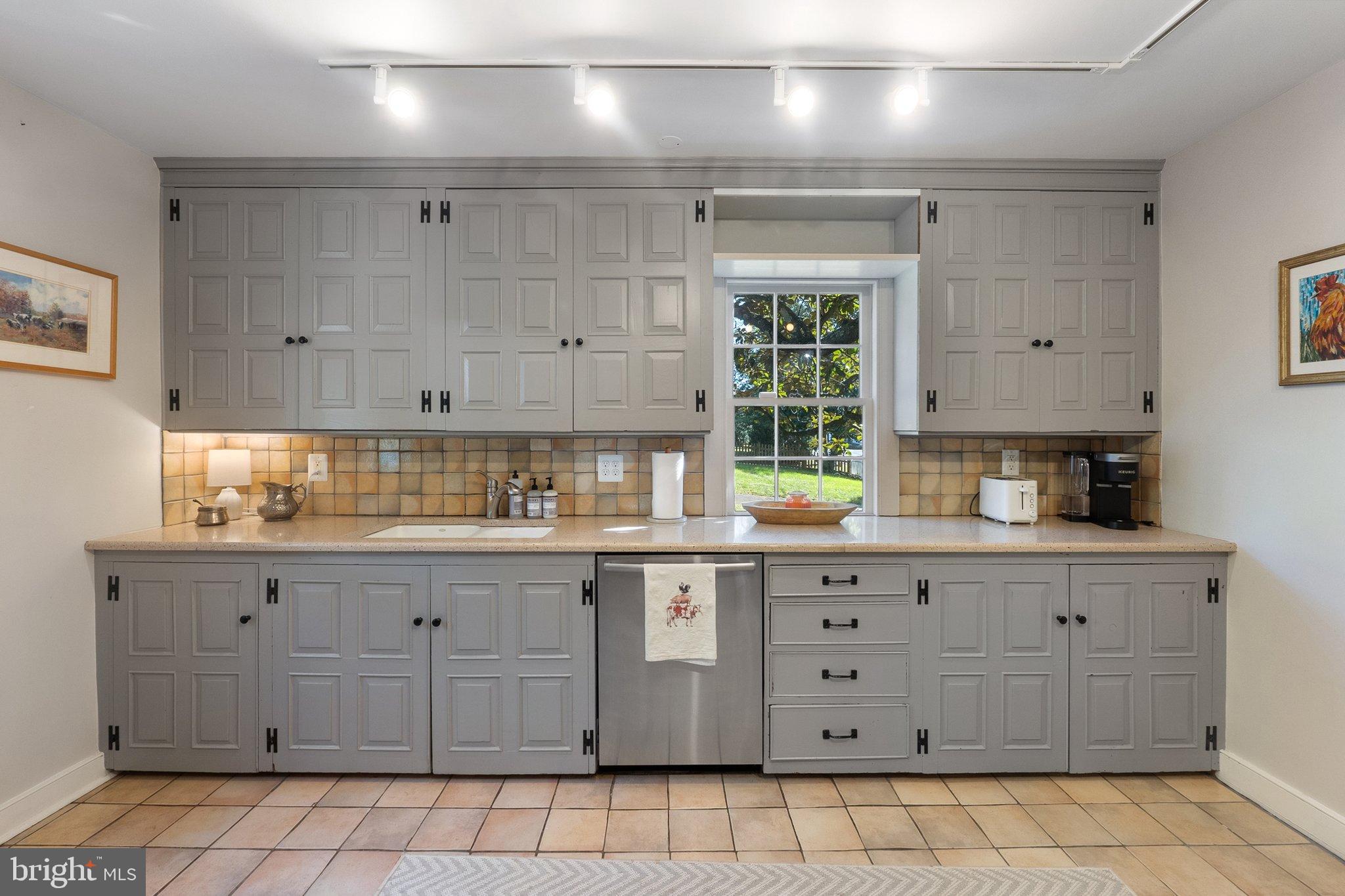 677 Federal Street Paris, VA 20130 - Photo 27 of 82 Charming kitchen opens to terrace beyond