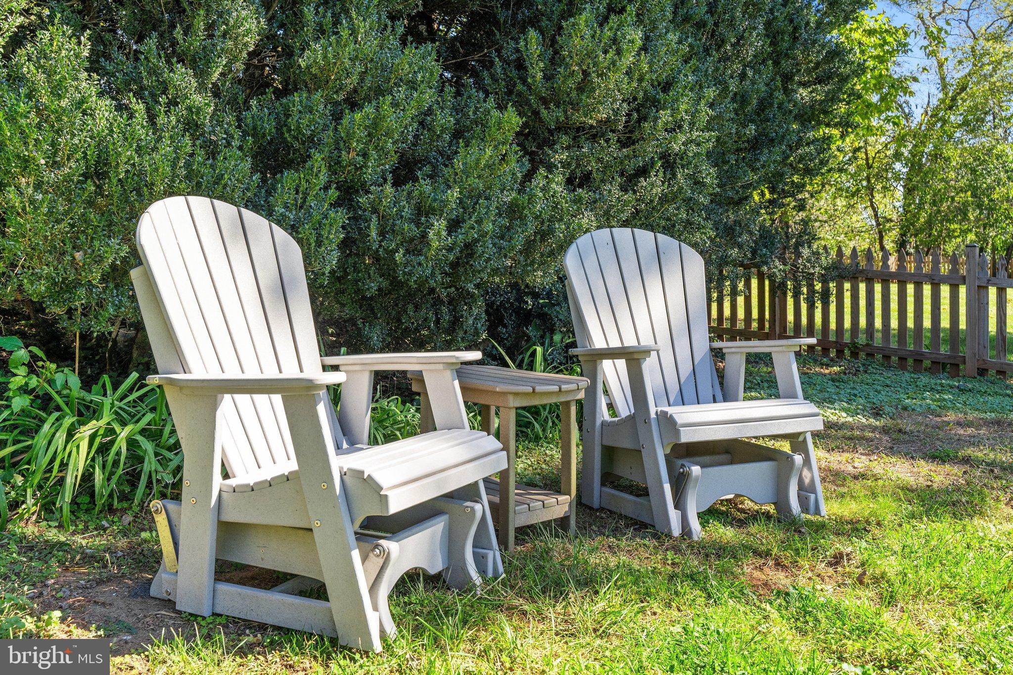 677 Federal Street Paris, VA 20130 - Photo 62 of 82 Charming outdoor retreat for relaxation.