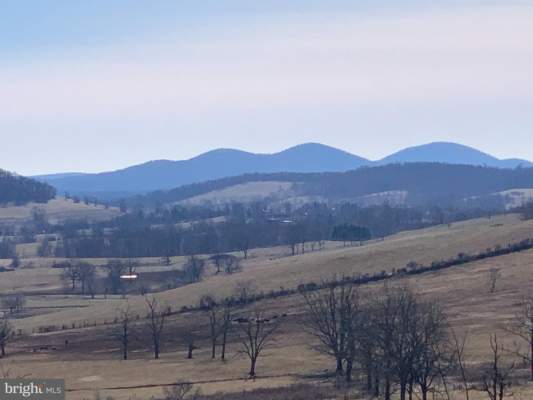 677 Federal Street Paris, VA 20130 - Photo 71 of 82 a view of a mountain with a outdoor space