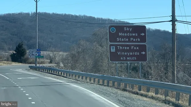 $725,000 | 677 Federal Street, Paris, VA 20130
