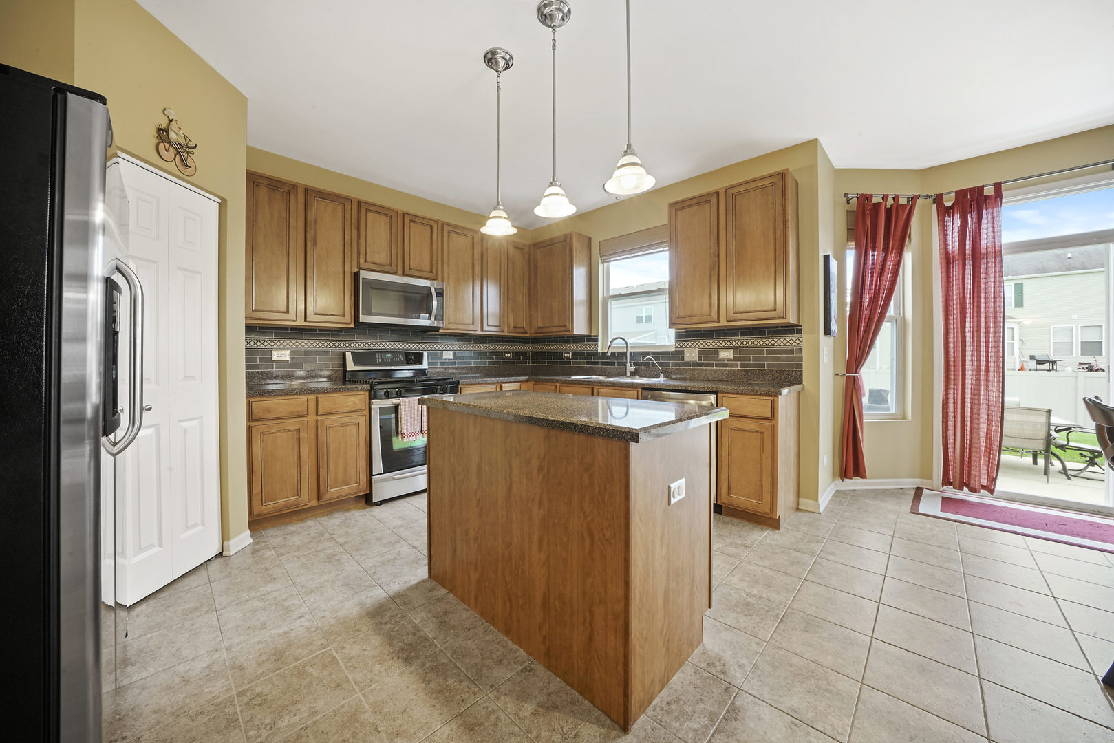 25401 Spring Street Manhattan, IL 60442 - Photo 12 of 45